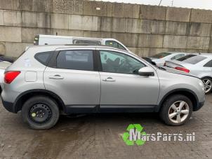 Used Rear strip, right Nissan Qashqai (J10) 1.5 dCi Price on request offered by Autodemontagebedrijf De Mars