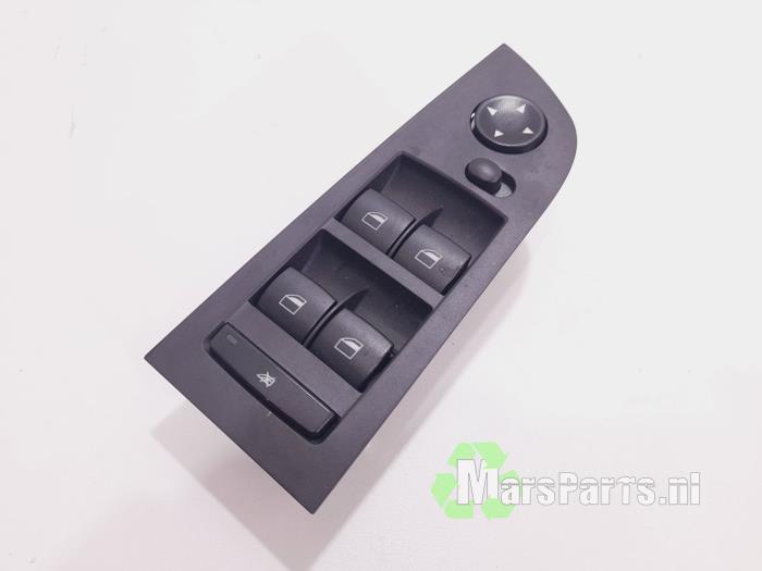 Usados Interruptor de ventanilla eléctrica BMW 3 serie Touring (E91) 320d 16V Corporate Lease Precio € 40,00 Norma de margen ofrecido por Autodemontagebedrijf De Mars