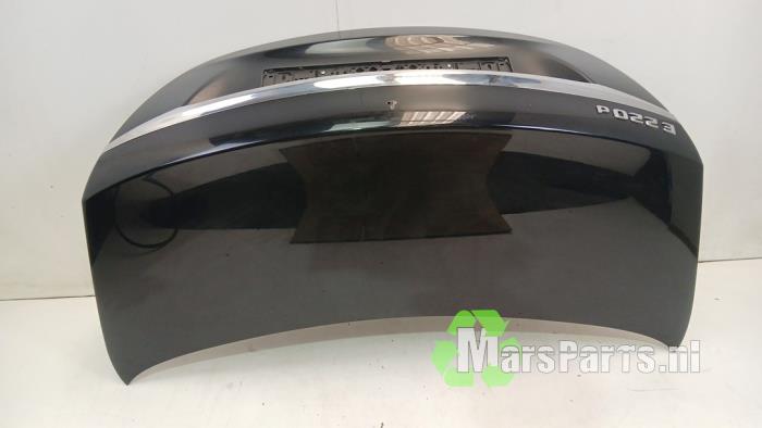 Używane Tylna klapa Mercedes E (W213) E-220d 2.0 Turbo 16V Cena € 450,00 Procedura marży oferowane przez Autodemontagebedrijf De Mars