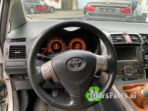 Usados Panel de control de calefacción Toyota Auris (E15) 2.0 D-4D-F 16V Precio € 100,00 Norma de margen ofrecido por Autodemontagebedrijf De Mars