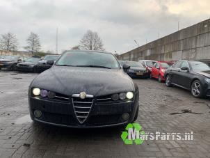 Used Sill, left Alfa Romeo 159 Sportwagon (939BX) 2.2 JTS 16V Price on request offered by Autodemontagebedrijf De Mars