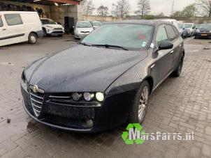 Used Central strip, left Alfa Romeo 159 Sportwagon (939BX) 2.2 JTS 16V Price on request offered by Autodemontagebedrijf De Mars
