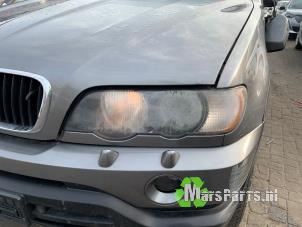 Used Headlight, left BMW X5 (E53) 3.0 24V Price € 200,00 Margin scheme offered by Autodemontagebedrijf De Mars