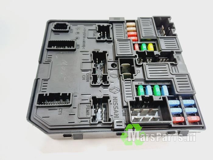 Fuse box from a Renault Megane IV (RFBB) 1.3 TCe 160 16V 2019