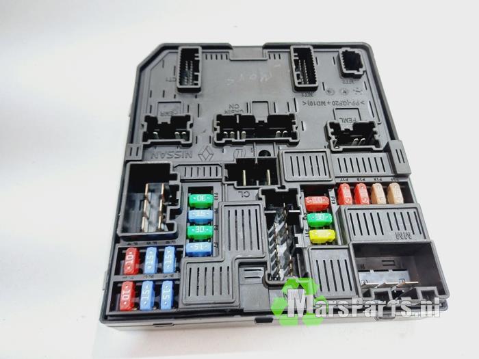 Fuse box from a Renault Megane IV (RFBB) 1.3 TCe 160 16V 2019