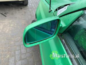 Used Wing mirror, left Volkswagen Golf III Cabrio Restyling (1E7) 1.6 Price € 30,00 Margin scheme offered by Autodemontagebedrijf De Mars