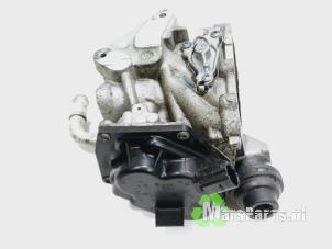 Used EGR valve Volkswagen Transporter T5 2.0 TDI DRF 4Motion Price € 80,00 Margin scheme offered by Autodemontagebedrijf De Mars