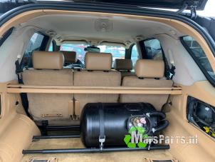 Used Luggage compartment cover Mercedes ML I (163) 320 3.2 V6 18V Autom. Price € 150,00 Margin scheme offered by Autodemontagebedrijf De Mars