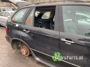 Used Rear door 4-door, right BMW X5 (E53) 3.0d 24V Price € 150,00 Margin scheme offered by Autodemontagebedrijf De Mars