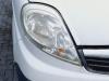 Opel Vivaro 2.0 CDTI Reflektor prawy