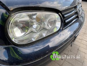 Used Headlight, right Volkswagen Golf III Cabrio (1E) 1.8 Price € 40,00 Margin scheme offered by Autodemontagebedrijf De Mars