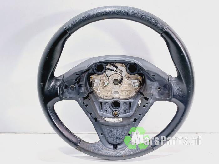 Gebrauchte Lenkrad Ford Fiesta 6 (JA8) 1.6 TDCi 95 Preis € 65,00 Margenregelung angeboten von Autodemontagebedrijf De Mars