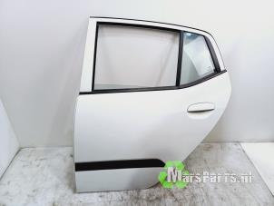 Used Rear door 4-door, left Hyundai i10 (F5) 1.1i 12V Price € 100,00 Margin scheme offered by Autodemontagebedrijf De Mars