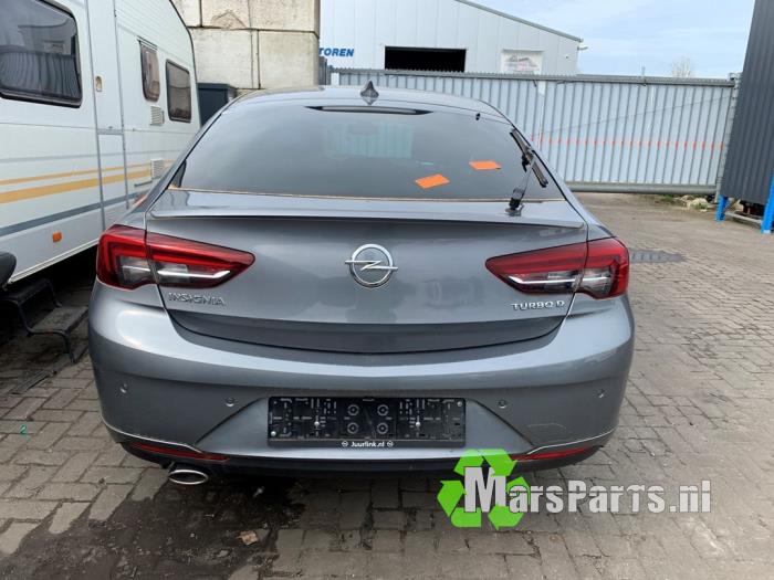 Rear side panel, right from a Opel Insignia Grand Sport 1.6 CDTI 16V 136 2018