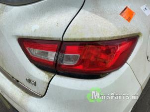 Used Taillight, right Renault Clio IV (5R) 1.5 Energy dCi 90 FAP Price on request offered by Autodemontagebedrijf De Mars