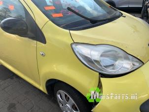 Used Front wing, right Peugeot 107 1.0 12V Price € 50,00 Margin scheme offered by Autodemontagebedrijf De Mars