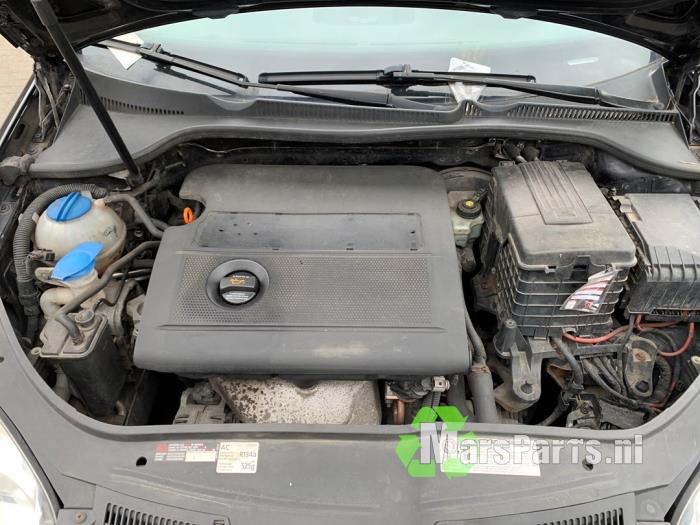 Gearbox from a Volkswagen Golf V (1K1) 1.4 16V 2005