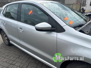 Used Front door 4-door, right Volkswagen Polo V (6R) 1.2 TDI 12V BlueMotion Price € 180,00 Margin scheme offered by Autodemontagebedrijf De Mars