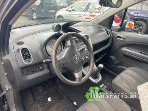 Usados Airbag set + dashboard Opel Agila (B) 1.0 12V ecoFLEX Precio € 300,00 Norma de margen ofrecido por Autodemontagebedrijf De Mars