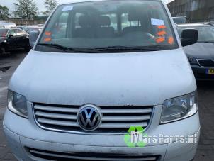 Used Bonnet Volkswagen Transporter T5 2.5 TDi PF Price € 75,00 Margin scheme offered by Autodemontagebedrijf De Mars