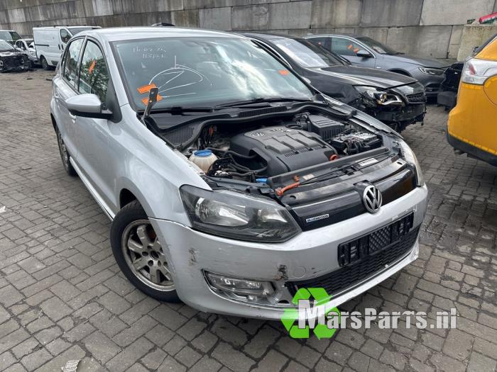 Style, middle right from a Volkswagen Polo V (6R) 1.2 TDI 12V BlueMotion 2011