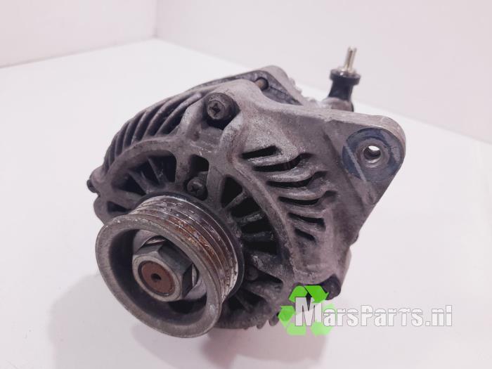 Begagnade Dynamo Suzuki Swift (ZA/ZC/ZD) 1.2 16V Pris € 35,00 Marginaltabell erbjuds av Autodemontagebedrijf De Mars