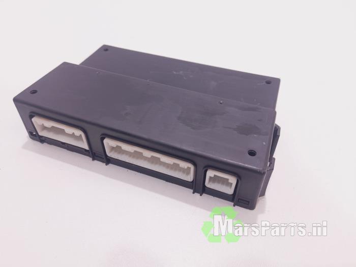Begagnade Telefonmodul Suzuki Swift (ZA/ZC/ZD) 1.2 16V Pris € 36,00 Marginaltabell erbjuds av Autodemontagebedrijf De Mars