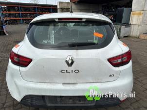 Used Tailgate Renault Clio IV (5R) 1.5 dCi 75 FAP Price € 250,00 Margin scheme offered by Autodemontagebedrijf De Mars