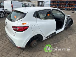 Used Rear strip, right Renault Clio IV (5R) 1.5 dCi 75 FAP Price on request offered by Autodemontagebedrijf De Mars