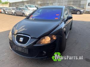Used Sill, right Seat Leon (1P1) 2.0 TFSI 16V Price on request offered by Autodemontagebedrijf De Mars