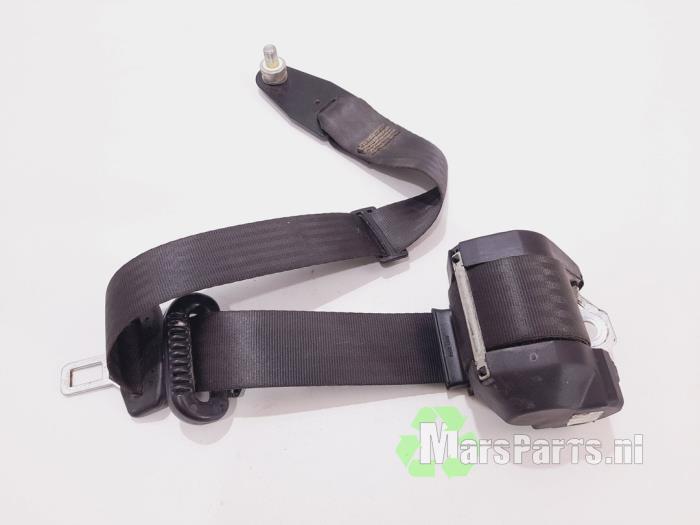 Rear seatbelt, left from a Iveco New Daily III 29L10V 2006