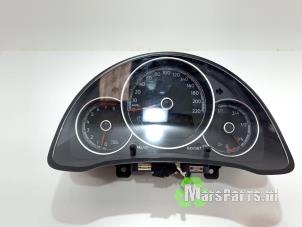 Usagé Compteur kilométrique KM Volkswagen Up! (121) 1.0 12V 60 Prix € 125,00 Règlement à la marge proposé par Autodemontagebedrijf De Mars