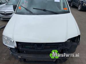 Used Bonnet Volkswagen Caddy III (2KA,2KH,2CA,2CH) 1.9 TDI Price € 70,00 Margin scheme offered by Autodemontagebedrijf De Mars