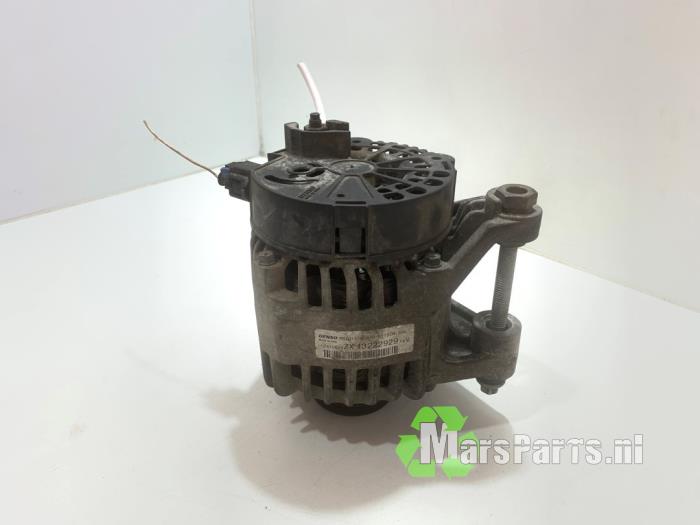 Begagnade Dynamo Opel Corsa D 1.2 16V Pris € 35,00 Marginaltabell erbjuds av Autodemontagebedrijf De Mars