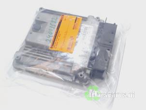 Engine management computer from a Volkswagen Passat Variant (3G5) 1.6 TDI 16V 2016