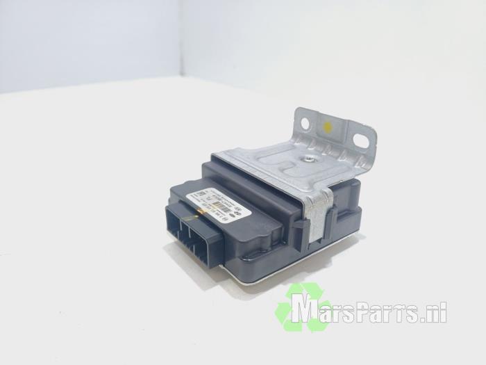 Usagé Transfer module 4x4 Kia Sportage (SL) 2.0 CRDi 16V VGT 4x4 Prix € 95,00 Règlement à la marge proposé par Autodemontagebedrijf De Mars