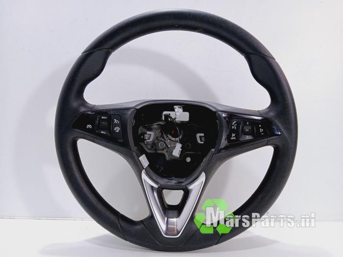 Używane Kierownica Opel Corsa E 1.3 CDTi 16V ecoFLEX Cena € 40,00 Procedura marży oferowane przez Autodemontagebedrijf De Mars