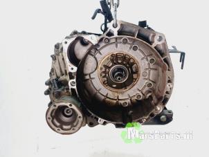 Getriebe van een Volkswagen Polo IV (9N1/2/3) 1.4 16V 75 2005
