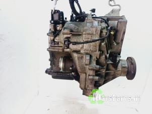 Getriebe van een Volkswagen Polo IV (9N1/2/3) 1.4 16V 75 2005