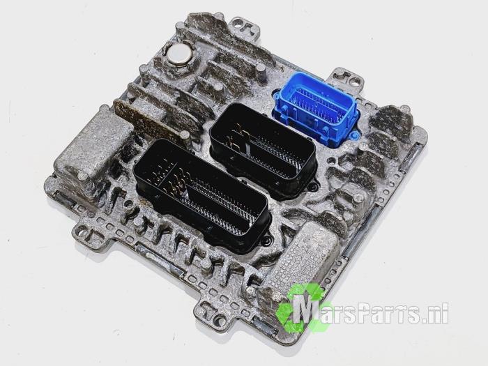 Used Engine management computer Opel Corsa E 1.3 CDTi 16V ecoFLEX Price € 180,00 Margin scheme offered by Autodemontagebedrijf De Mars