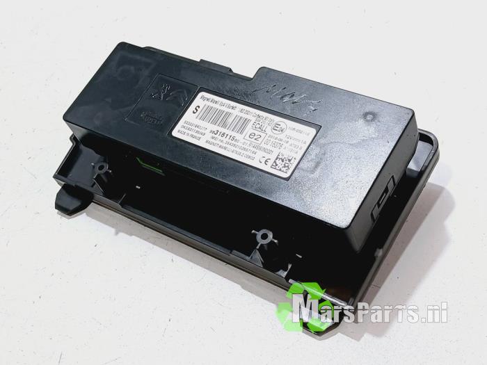 Używane Modul Bluetooth Citroen C3 (SX/SW) 1.5 Blue HDi 100 16V Cena € 50,00 Procedura marży oferowane przez Autodemontagebedrijf De Mars