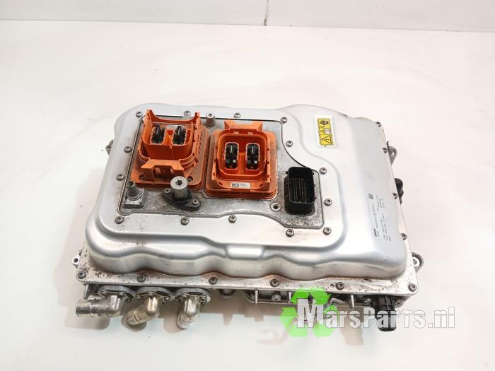 Inverterare från en BMW i3 (I01) i3s 120Ah 2019