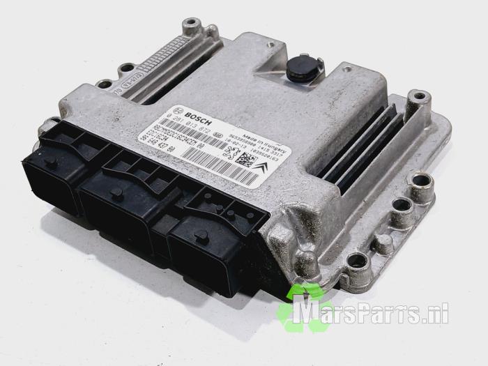 Używane Komputer sterowania silnika Peugeot Partner Tepee (7A/B/C/D/E/F/G/J/P/S) 1.6 HDI 90 16V Phase 1 Cena € 55,00 Procedura marży oferowane przez Autodemontagebedrijf De Mars