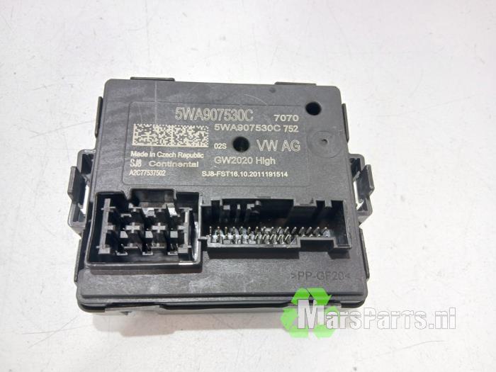 Używane Modul gateway Volkswagen Golf VIII (CD1) 1.5 eTSI 16V Cena € 99,00 Procedura marży oferowane przez Autodemontagebedrijf De Mars