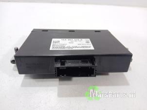Computer height control from a Volkswagen Golf VIII (CD1) 1.5 eTSI 16V 2022