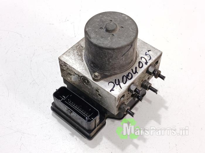 Gebrauchte ABS Pumpe Alfa Romeo 159 Sportwagon (939BX) 1.9 JTDm 16V Preis € 150,00 Margenregelung angeboten von Autodemontagebedrijf De Mars