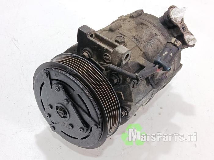 Usagé Pompe clim Alfa Romeo 159 Sportwagon (939BX) 1.9 JTDm 16V Prix € 100,00 Règlement à la marge proposé par Autodemontagebedrijf De Mars
