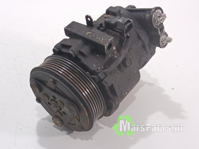 Usagé Compresseur de clim Fiat Fiorino (225) 1.3 JTD 16V Multijet Prix € 40,00 Règlement à la marge proposé par Autodemontagebedrijf De Mars