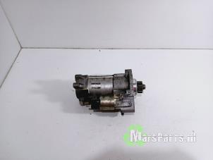 Begagnade Startmotor Landrover Range Rover Velar (LY) 5.0 V8 32V SVR Pris € 150,00 Marginaltabell erbjuds av Autodemontagebedrijf De Mars