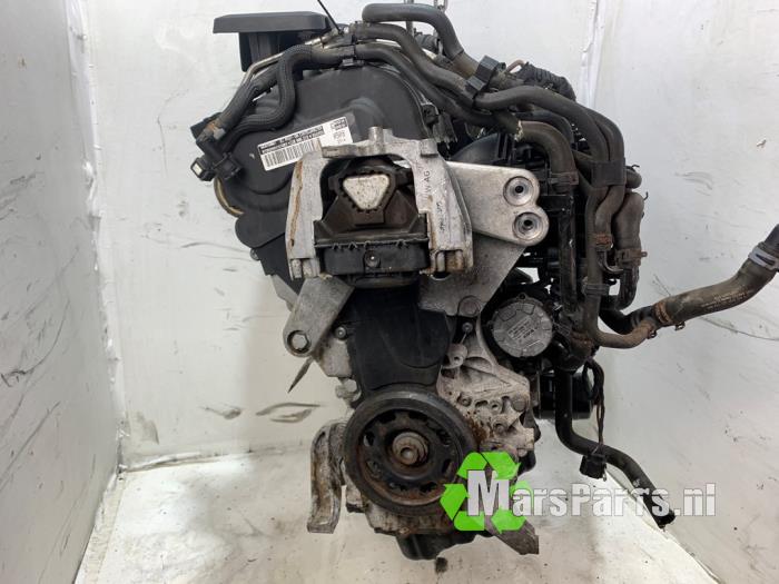 Engine from a Volkswagen Golf VII (AUA) 1.4 GTE 16V 2015